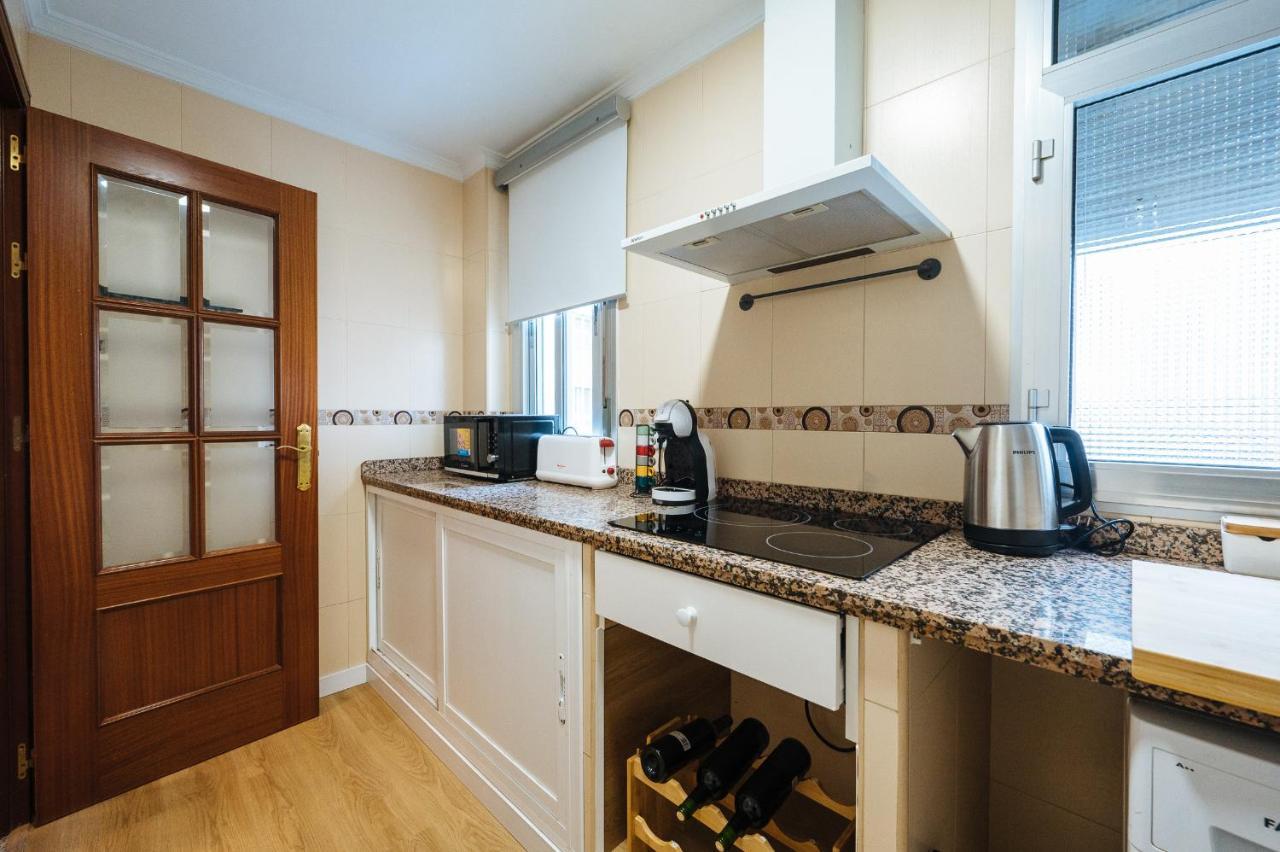 Muro De Los Navarros Suite Apartment เซบีญา ภายนอก รูปภาพ