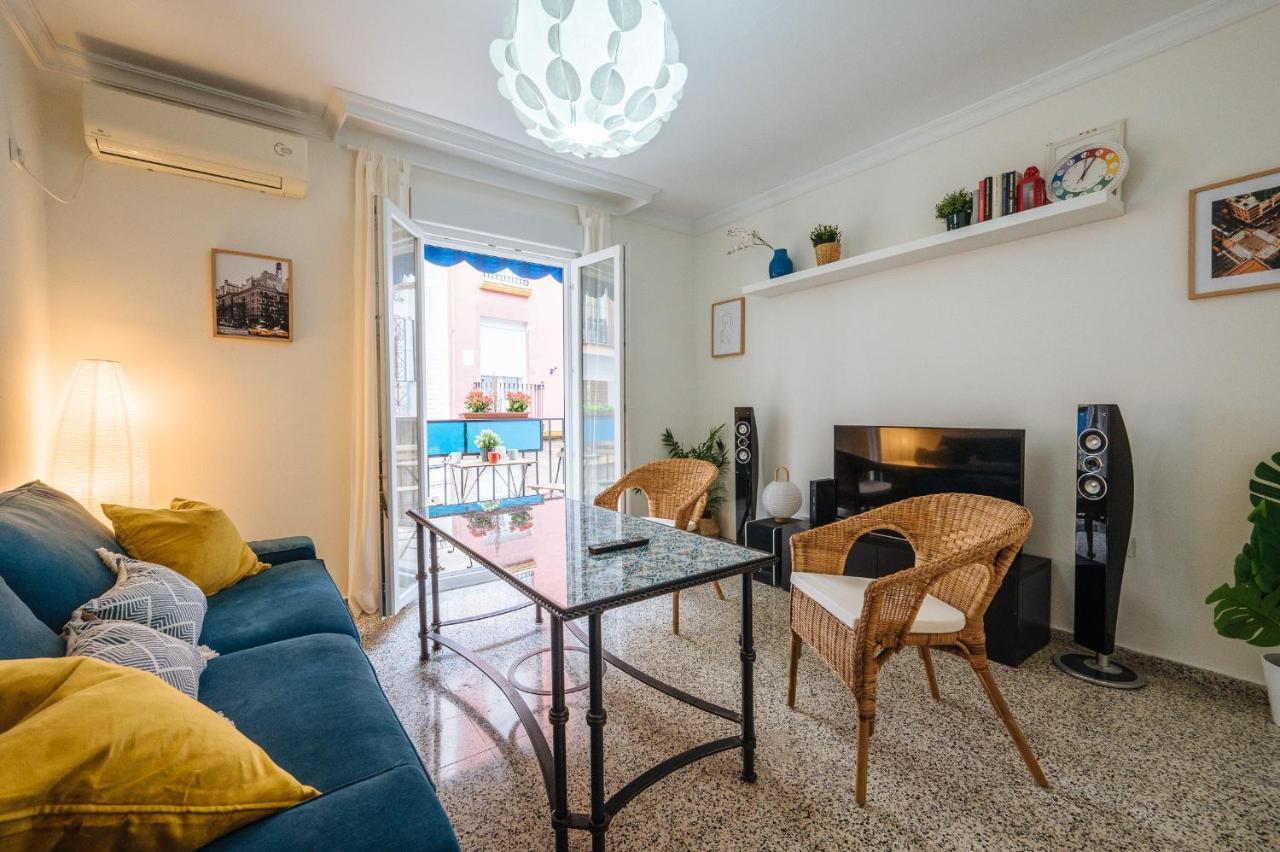 Muro De Los Navarros Suite Apartment เซบีญา ภายนอก รูปภาพ